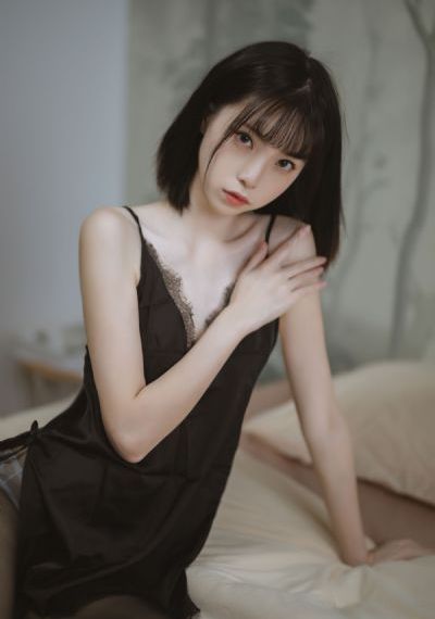 奇怪的美发_BD英语免费观看