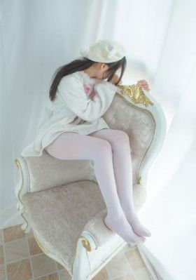 寝室强行扒裤摸j视频_国产剧高清完整版